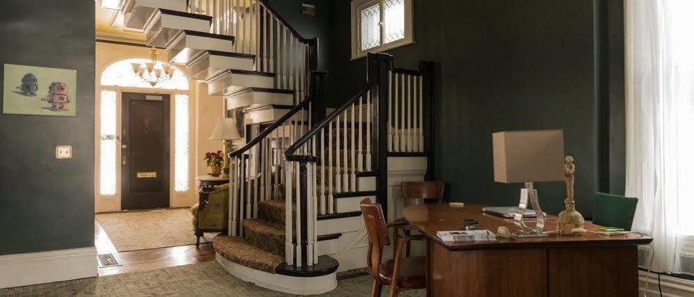 באפלו Oscar'S Bed & Breakfast מראה חיצוני תמונה